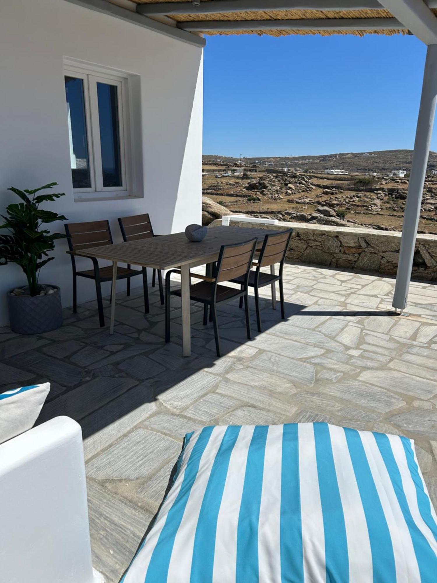 Agyra House Villa Super Paradise Beach  Bagian luar foto