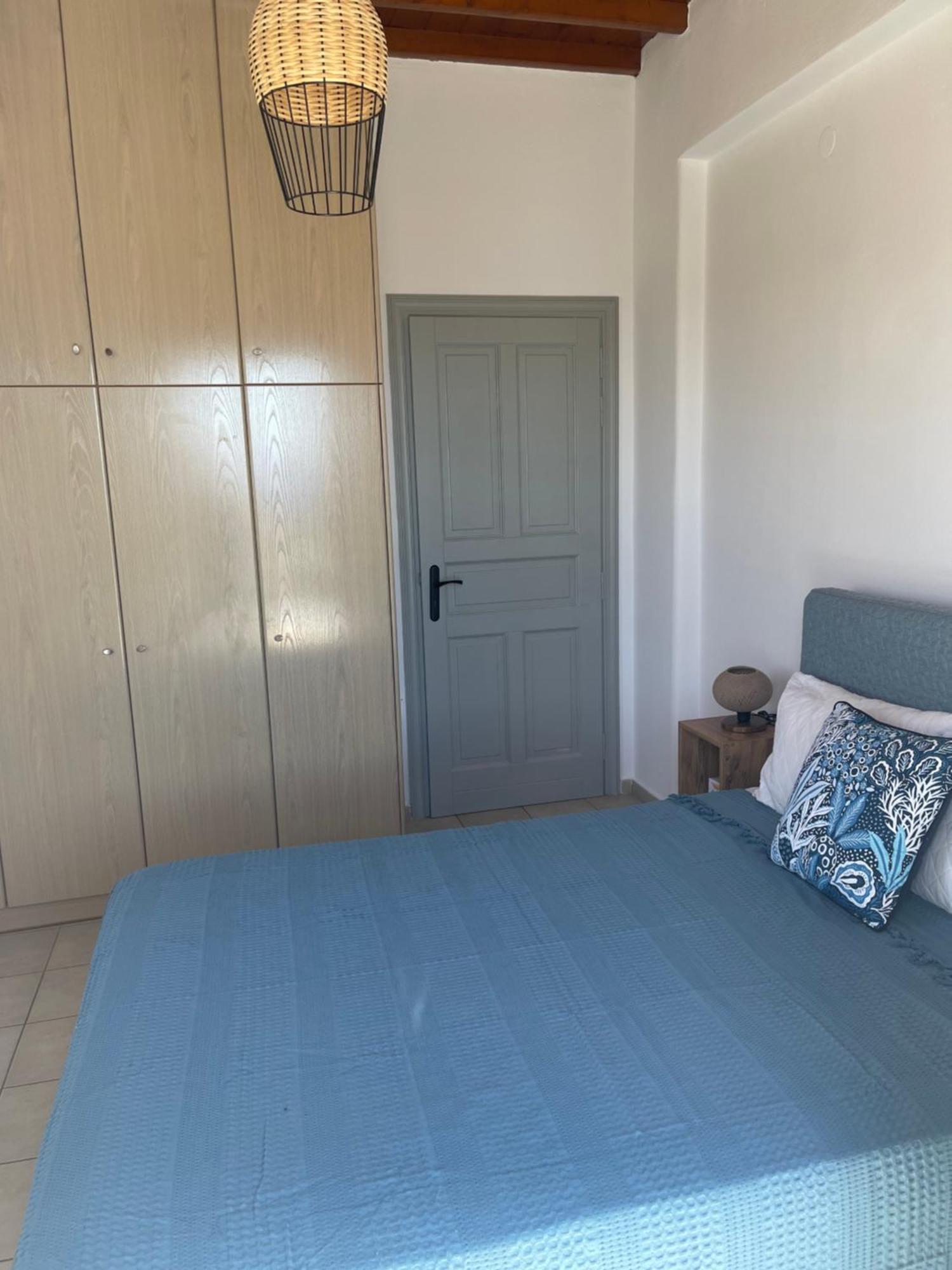 Agyra House Villa Super Paradise Beach  Bagian luar foto
